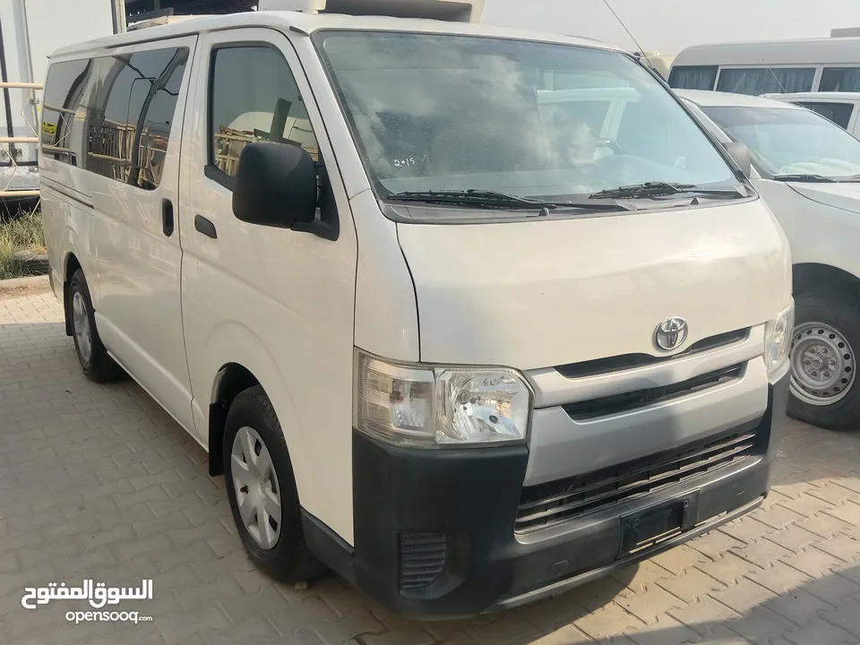 Toyota  HiAce 2015 model excellent condition original paint and km 241000