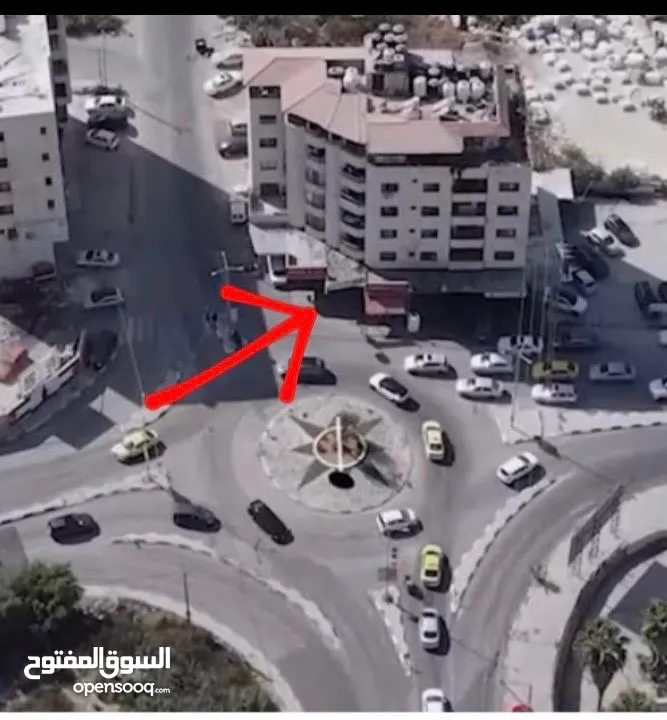 محل على الشارع الرئيسي في موقع معروف بمدينة نابلس للبيع بسعر حصري