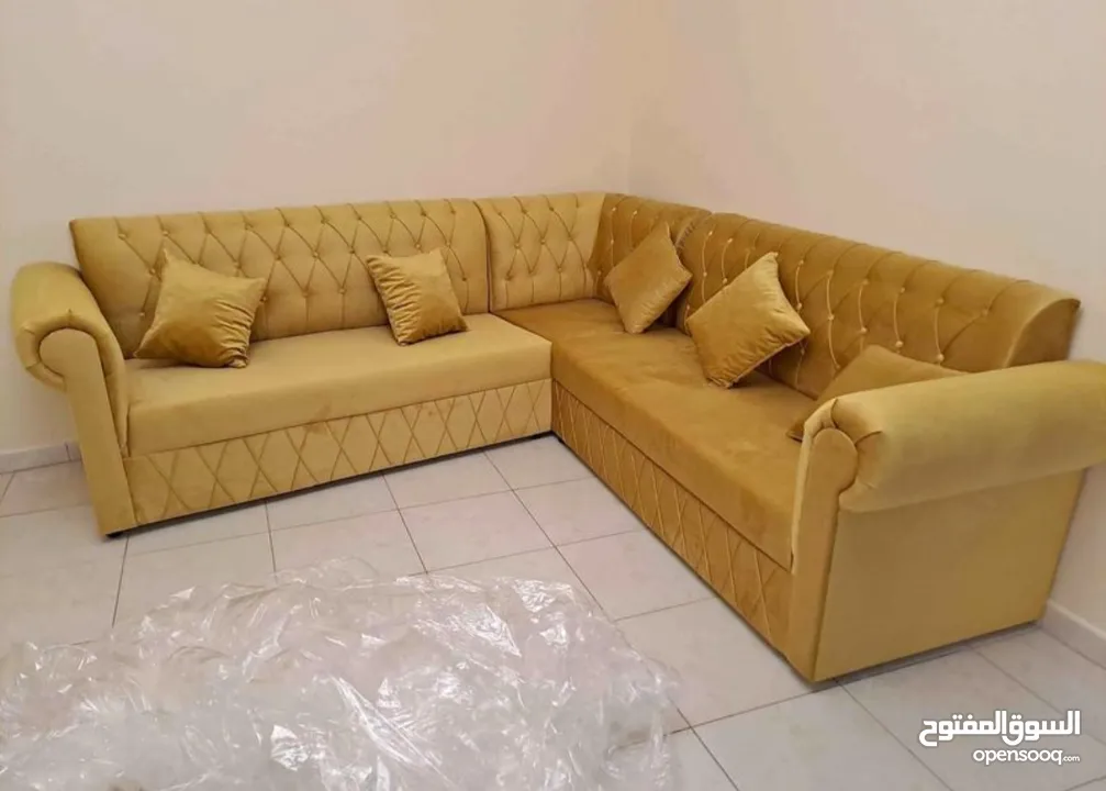 selling New sofa with home delivery