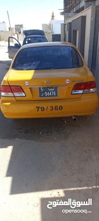 سياره تاكسي البيع