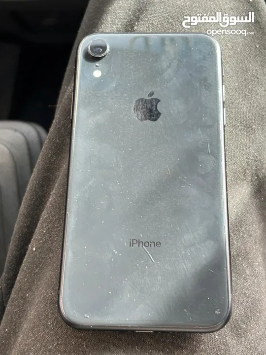 XR iPhone 64g