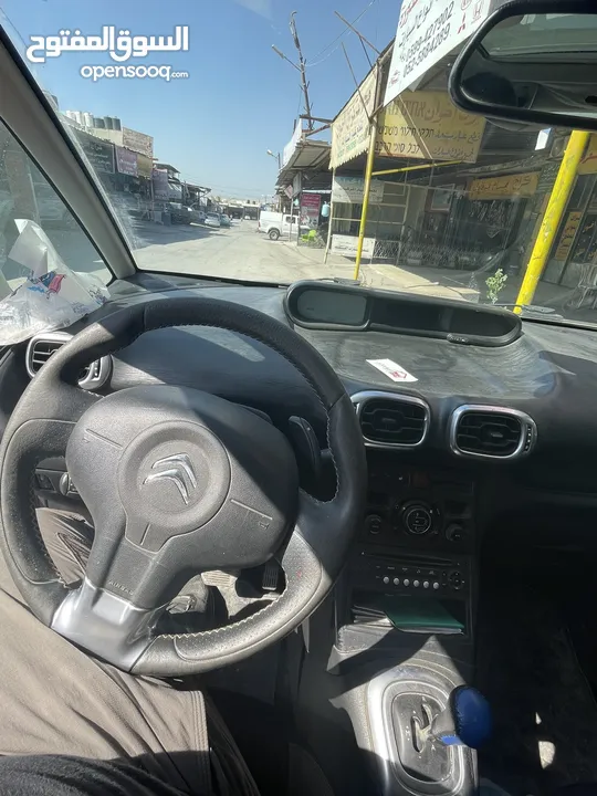 ستروين c3 بيكاسو