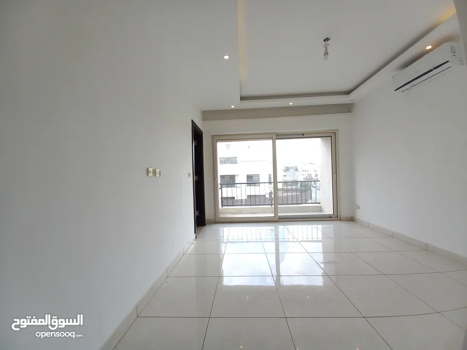 فيلا للايجار في منطقة عبدون  ( Property 36560 ) سنوي فقط