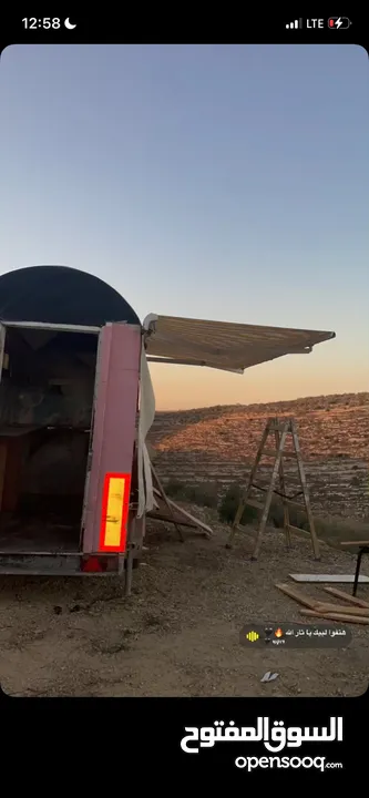 كشك متنقل  /عرباية طعام بحالة جيدة