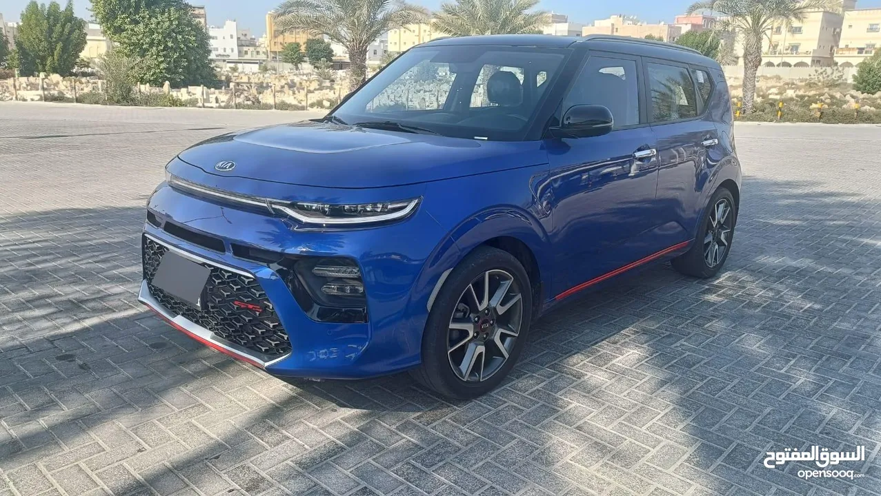 للبيع :  Kia soul  الموديل : 2020 كيلو متر : 80 الف  مسجل و مامن 11 / 2025    اول مالك - بدون حوادث