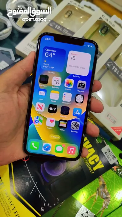 عرض خااص : iPhone xs 512gb بالذاكرة العملاقة هاتف نظيف جدا بدون اي شموخ و بأقل سعر من دكتور فون