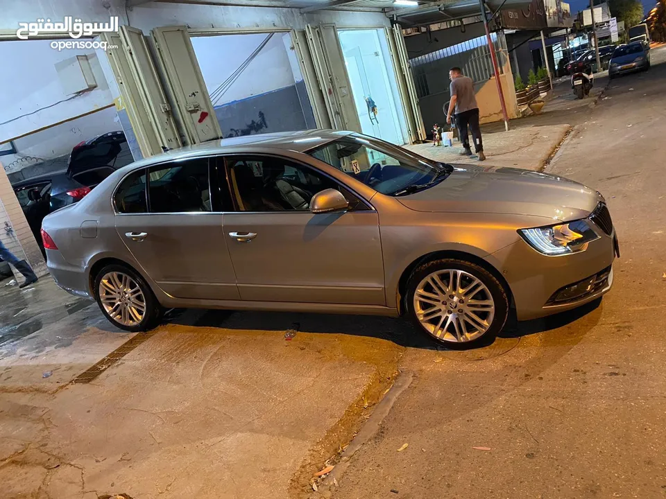 skoda superb