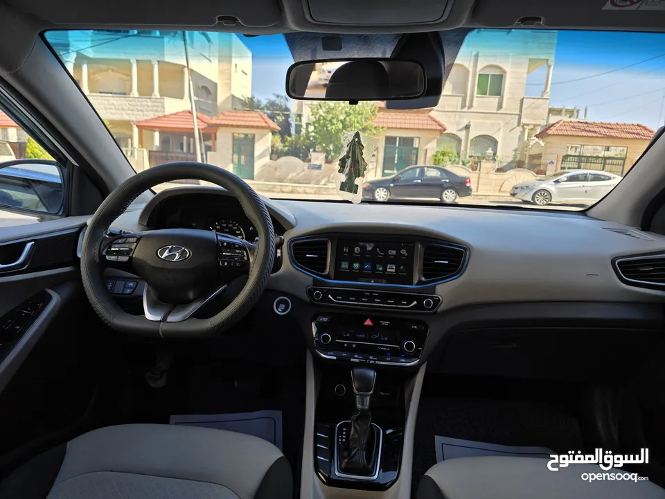 هونداي ايونك 2018 فل كامل فحص كامل عداد 130Km مالك 1 فقط
