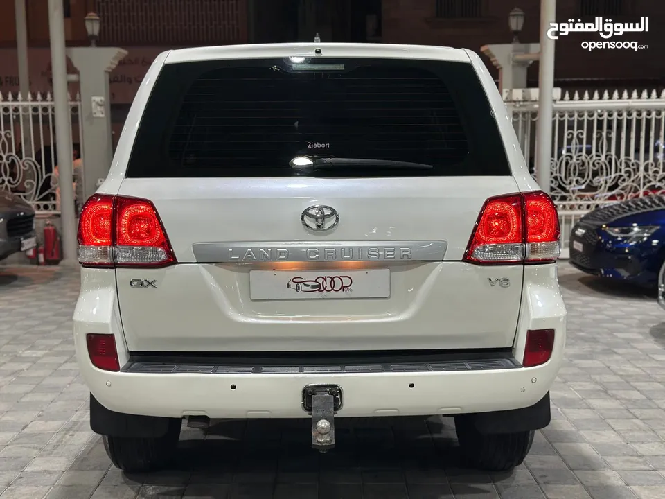 Land Cruiser GX V6