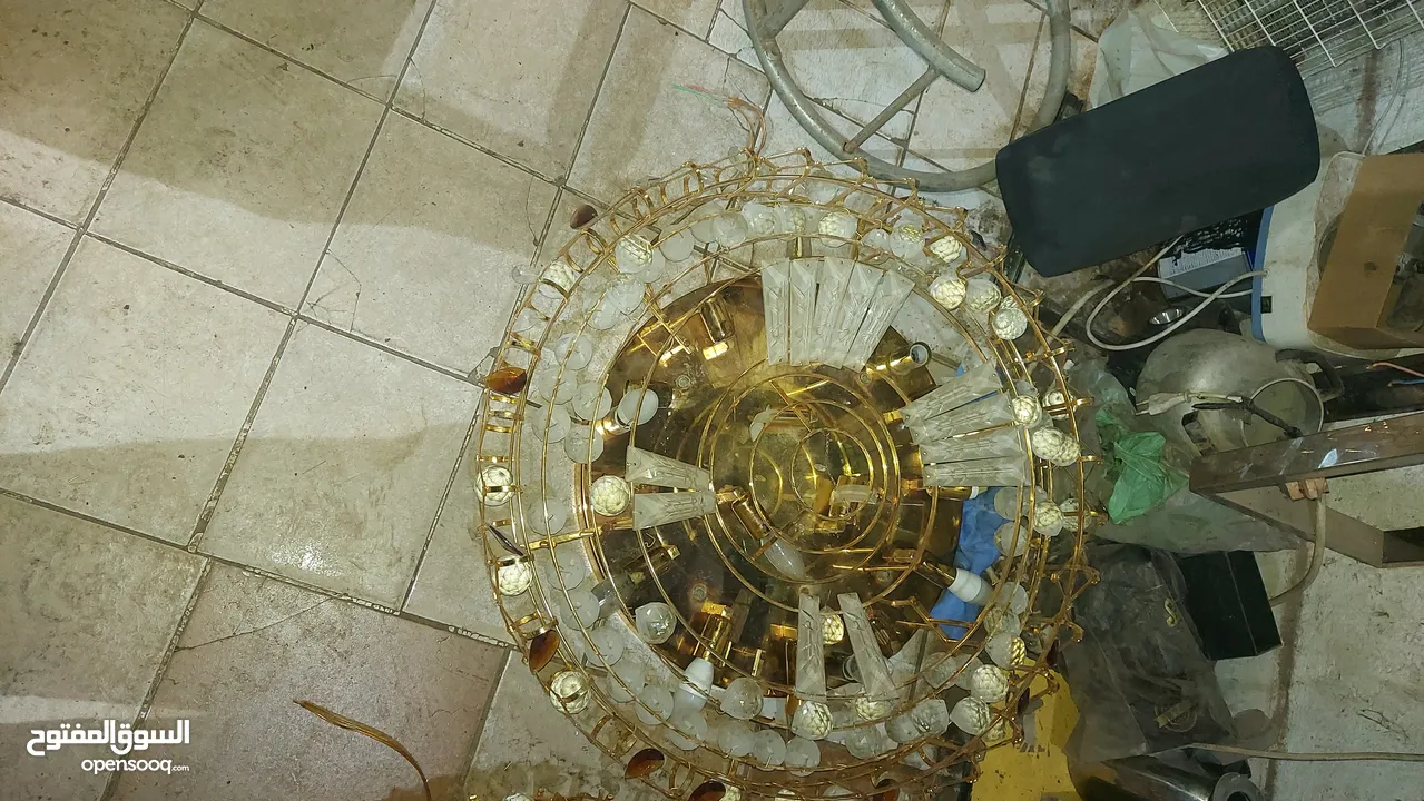 بواب شبابيك مطابخ مراجيح  بواب سحاب ماكنات خياطه ماكنات طباعه ماكنات تصوير وثائق خزانات ستيل