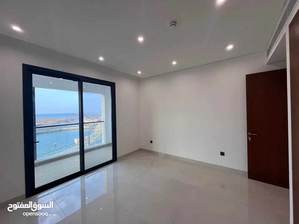 2 BR Apartment In Al Mouj For Rent