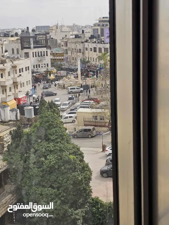 مكتب مميز للايجار على دوار المناره برام الله