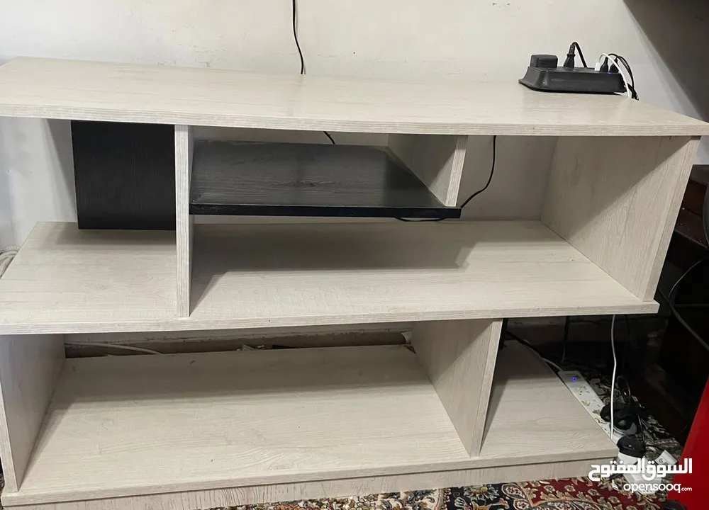 طاوله تخزين أغراض