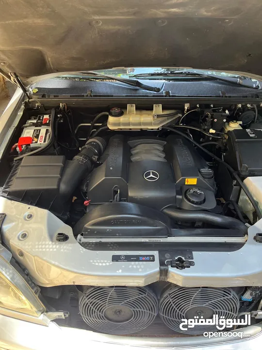 مرسيدس ML 350 موديل 2005 – بحالة ممتازة وعداد 172000 كم فقط ولم تُستخدم كثيرًا