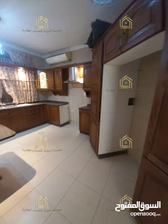 شقة مميزة - خلدا - 3نوم 1ماستر - 220م - بإطلالــــه مميزة - قرب الخدمات - موقع هادئ ومميز
