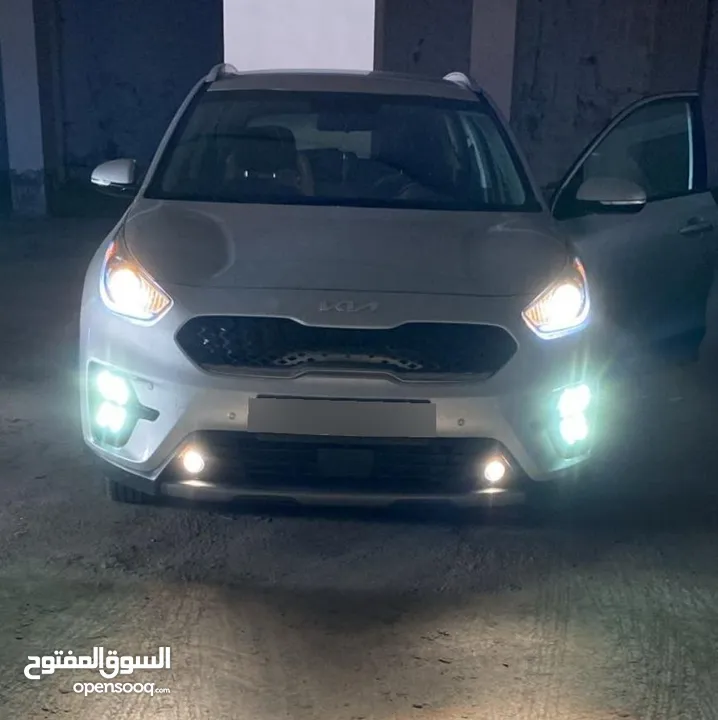 كيا نيرو هايبرد 2019 عداد قليل بحالة ممتازة Kia Niro