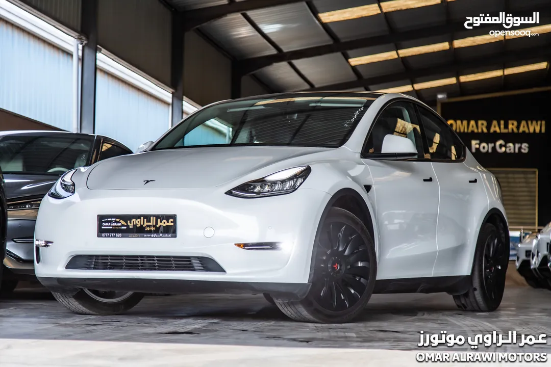 Tesla Model Y 2022 Long range Awd Dual motor