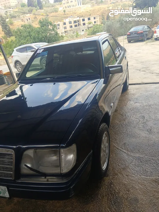 مرسيدس 200 1986