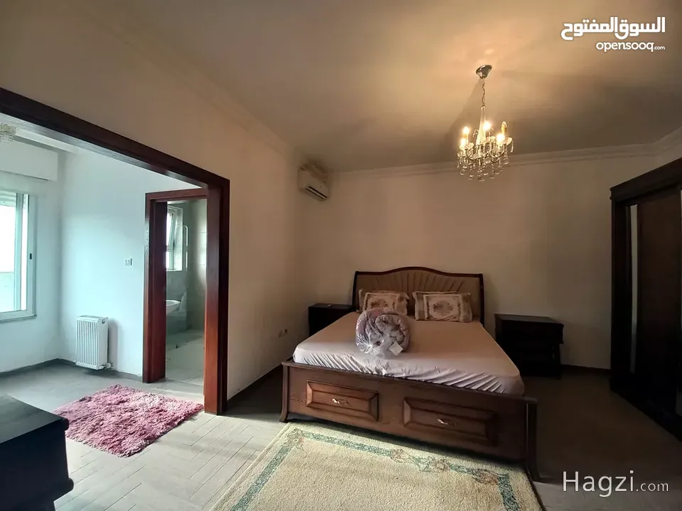 شقة مفروشة للإيجار 200م2 ( Property 17676 )