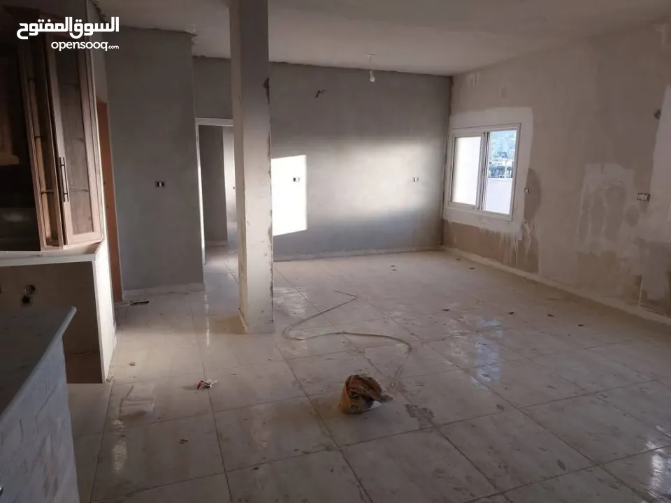 شقه للبيع بمدينه جنين حي البساتين