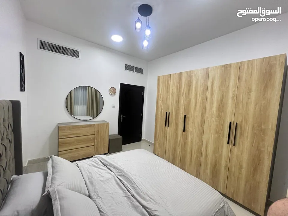 للإيجار الشهري أول ساكن شقة غرفة وصالة مفروشة في عجمان منطقة الجرف
