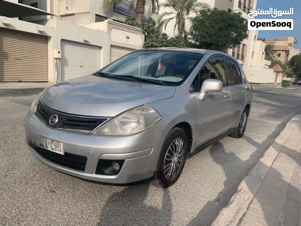 Nissan Tiida Mid option 1.8L 2011