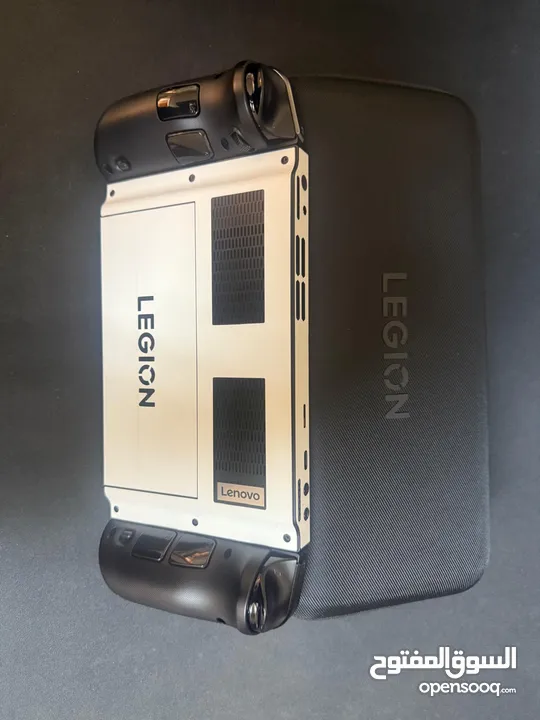 -----------جهاز الالعاب المحمول من شركة لينوفو (Lenovo Legion GO Z1 Extreme 1TB)----------