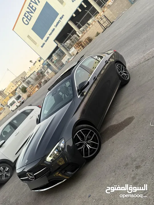 مرسيدس 220 موديل 2021