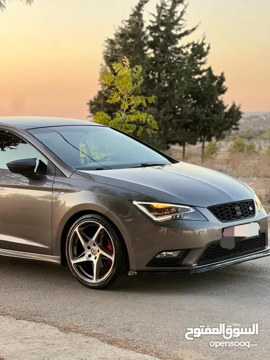 سيات ليون 2015