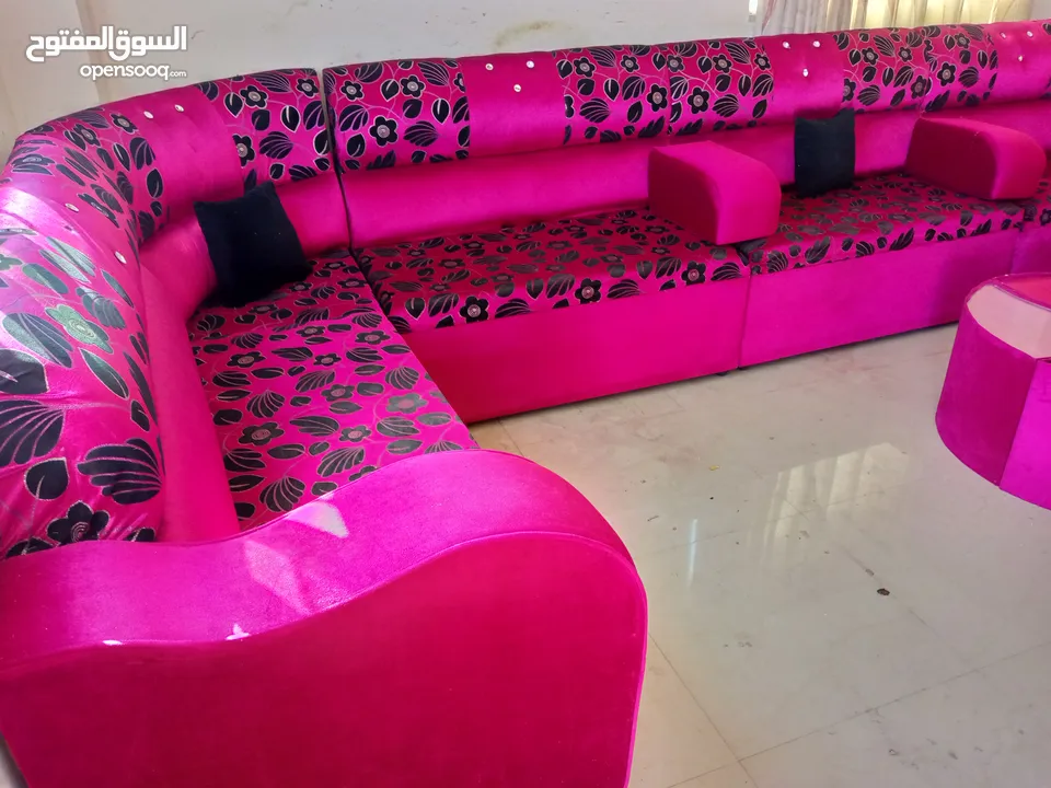 مجلس تفصيل 18 مقعد بحاله الوكاله