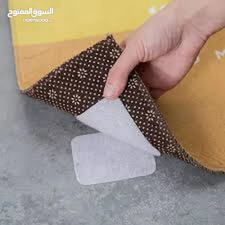 لاصقات تثبيت سجاد  شرشف طاولات اثناء لعب الاطفال او مجرى الهواء و بقاءها مشدوده