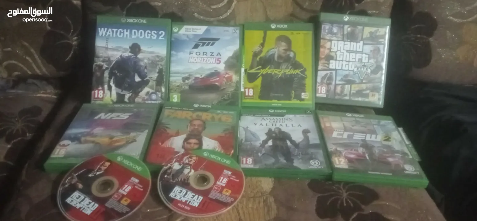 جهازين اكس بوكس وان اس مع 10سيديات على 1300شيكل