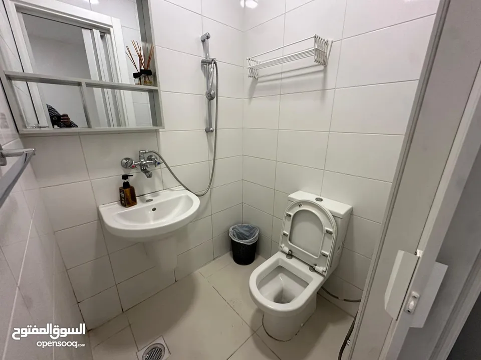 شقه مفروشه للايجار في الدوار الرابع ( Property 42952 )-175063744