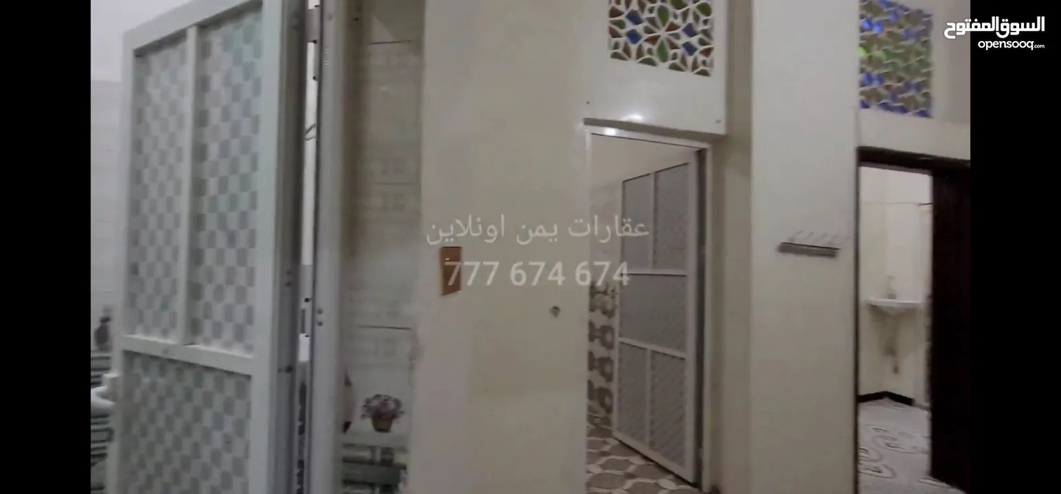 شقة تمليك في صنعاء _حي شميلة للبيع بسعر مغرري جداا