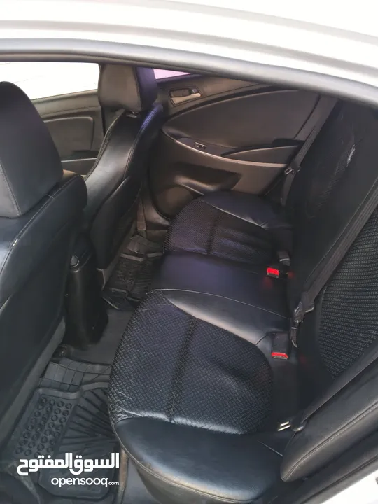 هونداي اكسنت ديزل ترخيص 2015