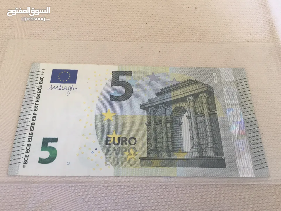 مجموعة من الأوراق النقدية القديمة والجديدة والأرقام المميزة الأردنية في حالات ممتازة و اسعار مختلفة