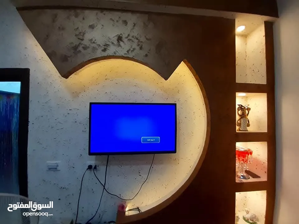 عمارة قابلة للاستثمار للبيع  بسعر مغري جدا..بداعي السفر مفصلة من اربع طوابق وروف سوبر سوبر ديلوكس