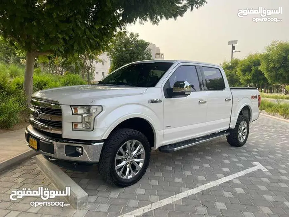 2017 Ford F150 (Lariate) فورد اف150