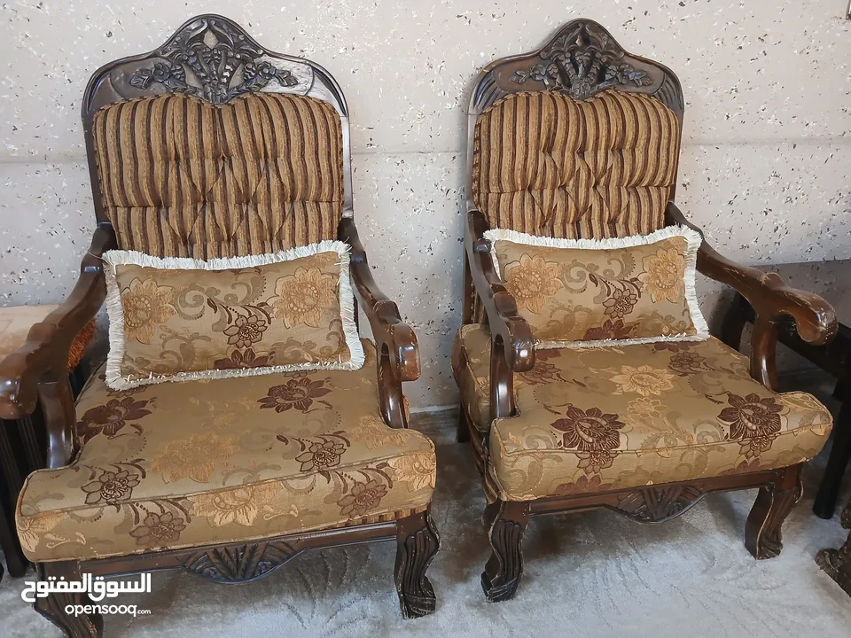 كنب ضيوف للبيع
