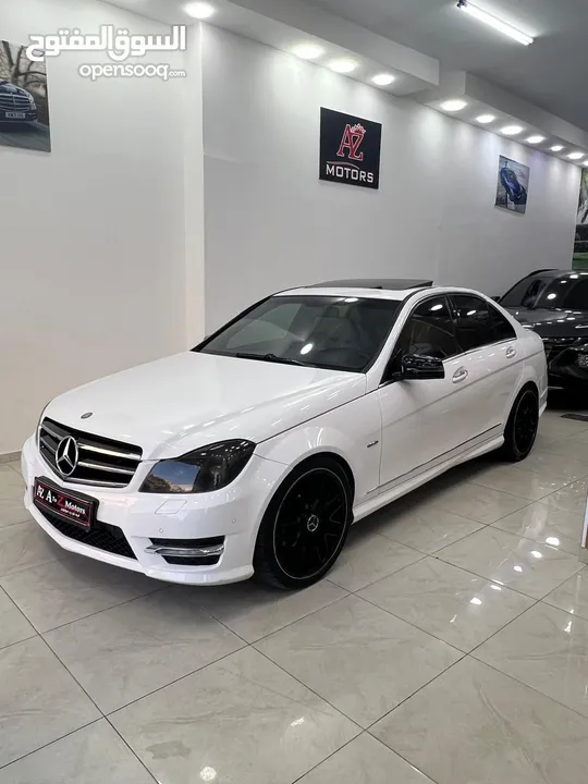 للبيع بسعر حرق كاش او نص بنص مرسيدس C250 فل الفل فتحه سقف كراسي كهرباء برادي خلفيه لدات اماميه وخلفي