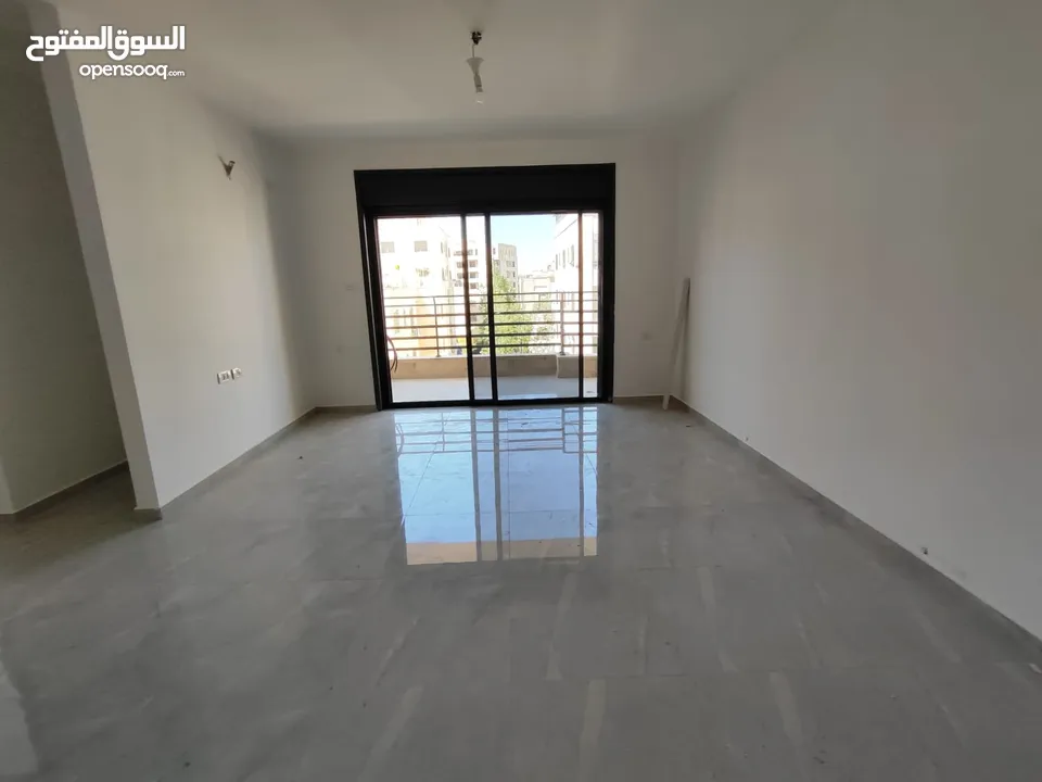 شقة جديدة غير مفروشة للإيجار – الماصيون  قرب بن ازحيمان