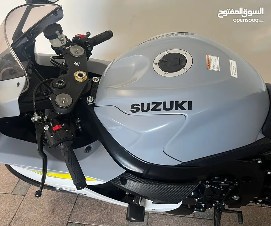 دراجة سوزوكي رياضية GSX-R600