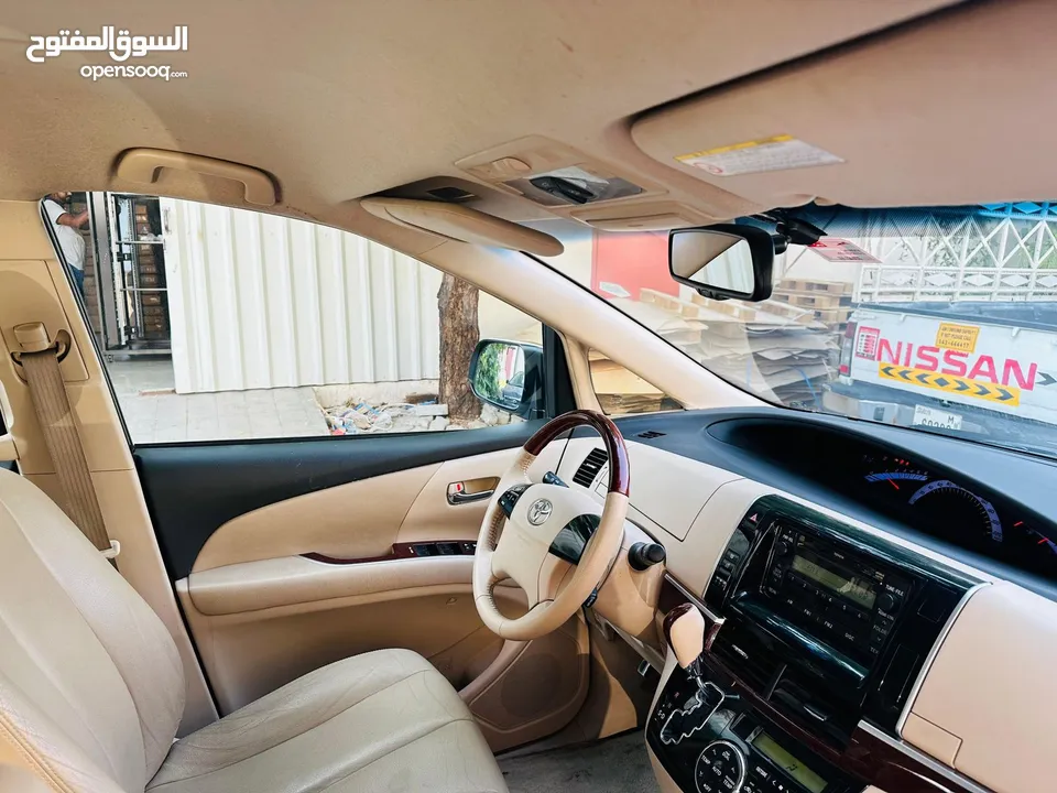 AED 840 PM  GCC  PREVIA 3.5 V6  7 SEATER  AUTOMATIC REAR DOORS  WELL MAINTAINED