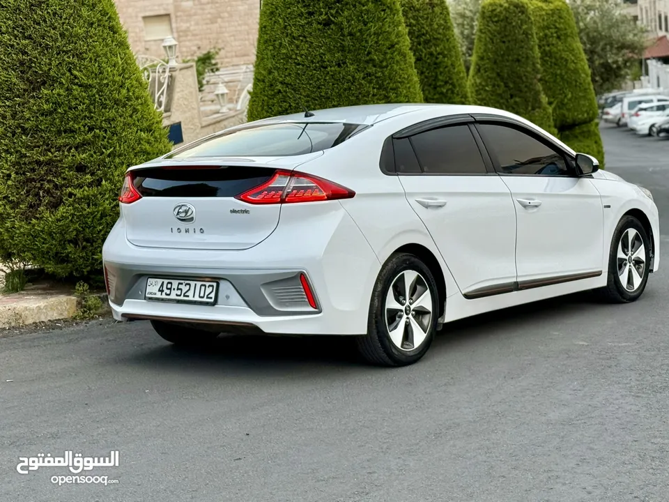 هيونداي ايونيك 2017 فل بدون فتحه فحص كامل وليست تطبيقات كاش واقساط بدفعه 2000 دينار