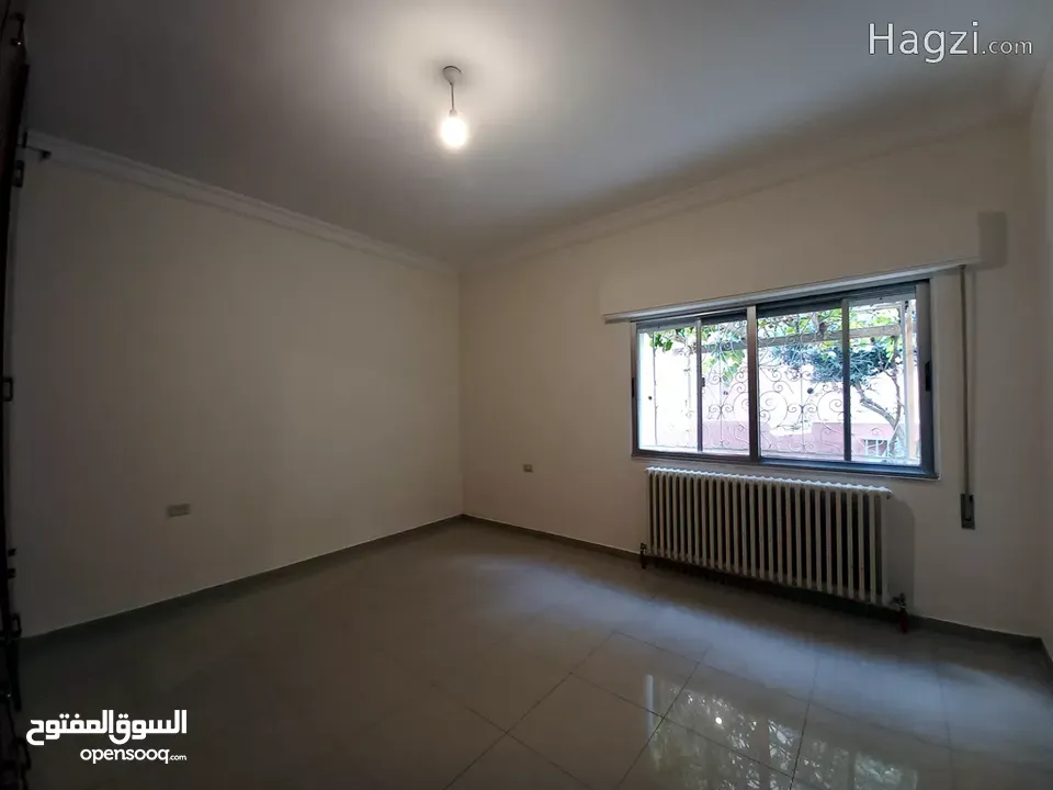 شقة غير مفروشة للإيجار 360م2 ( Property 18341 ) سنوي فقط