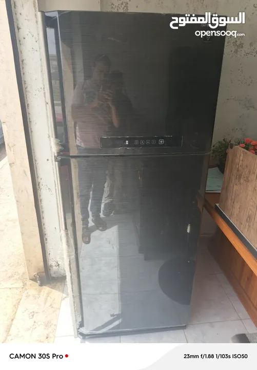 اثاث منزل بحالة الوكاله وأجهزة كهربائية