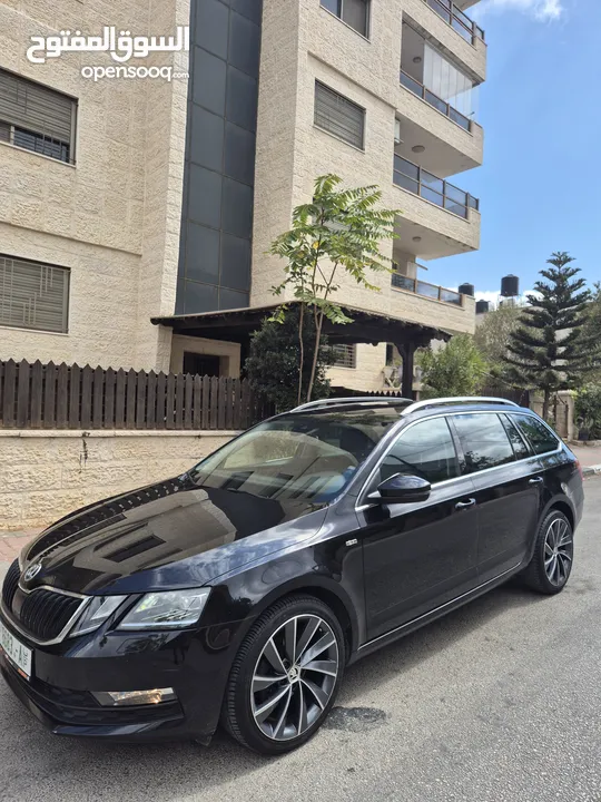 سكودا اوكتافيا 2019 ترخيص 2019 مطور 2000 ديزل  عداد قليل 11000