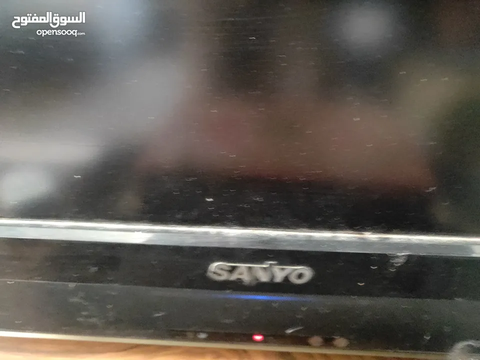 شاشه للبيع شغالة مافي اشي