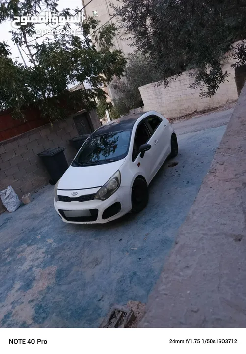 كيا ريو 2012