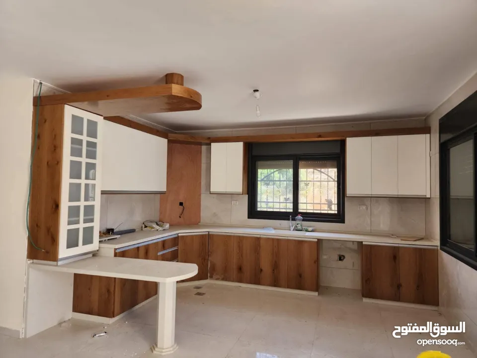 فلل للبيع  في منطقة سردا